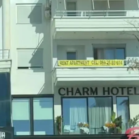 Luxury Two Bedrooms And Two Balcony Beachfront Vlorë